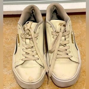 Puma Smash Platform v3 390758-08 Sneakers Women Size 7.5 US OffWhite Black Shoes